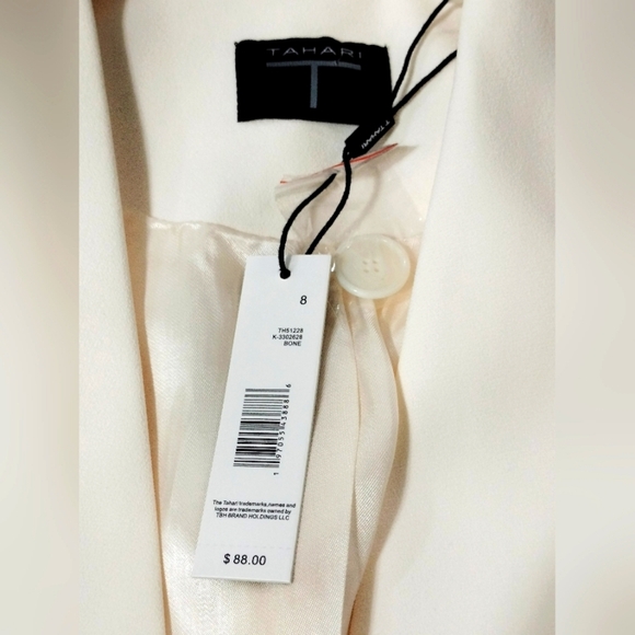 T Tahari Cream Sleeveless Blazer Top Size 8 - Picture 4 of 5
